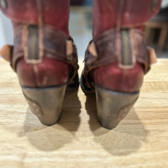 Freebird by Steven Dark Red Leather Boots Size 7 El Paso - Picture 4 of 11